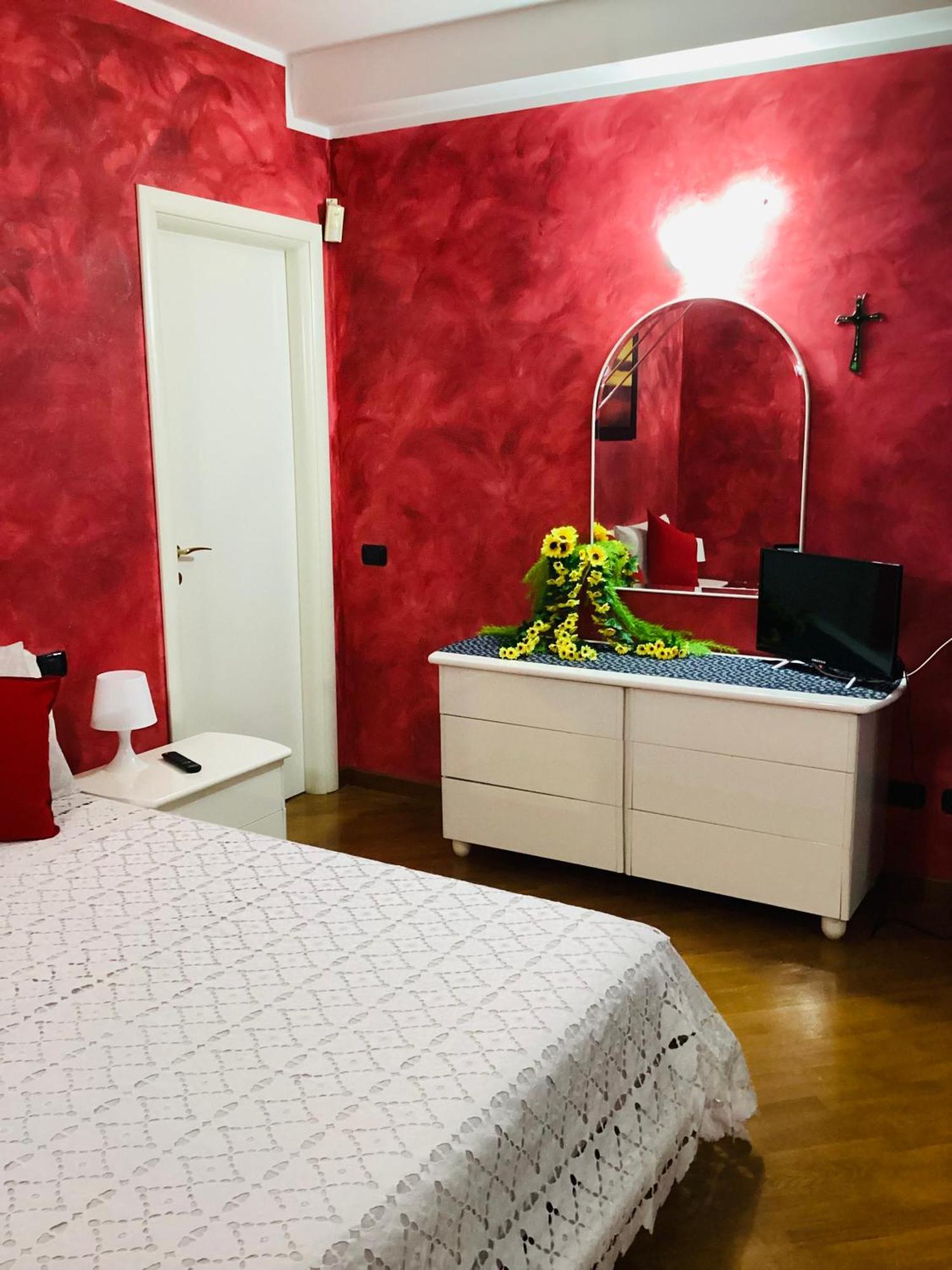 הוילה רומא Locazione Turistica Dream House Marzia מראה חיצוני תמונה